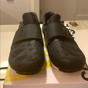 PEARL IZUMI SOULCYCLE Legend SIZE 38 EU (6.5/7B)